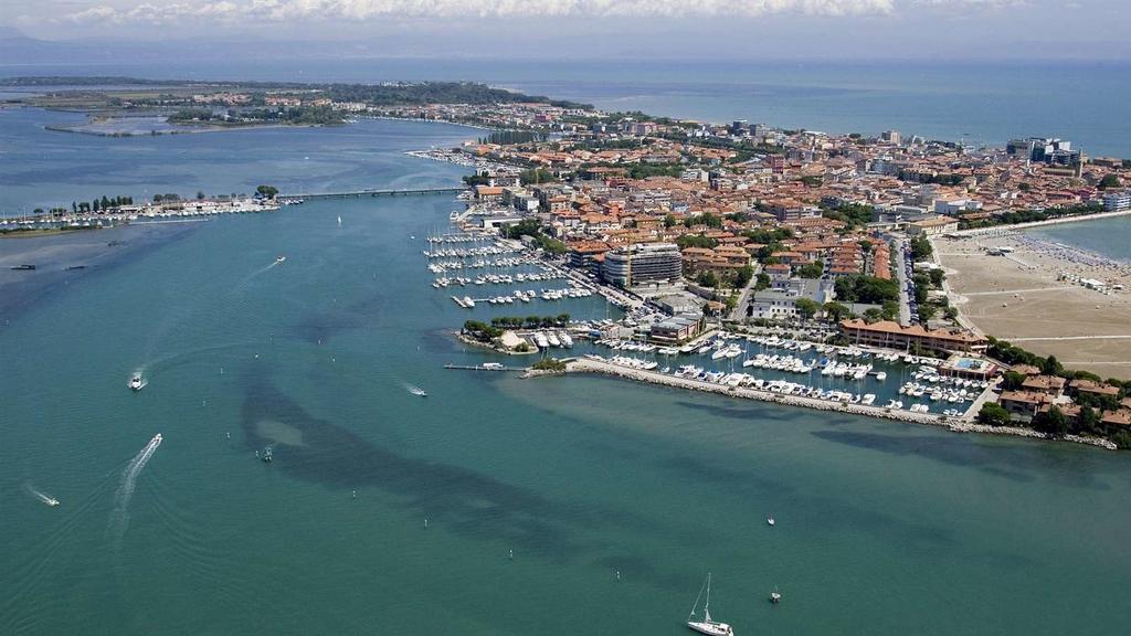 Appartamento Perco Riva Dandolo Градо Экстерьер фото