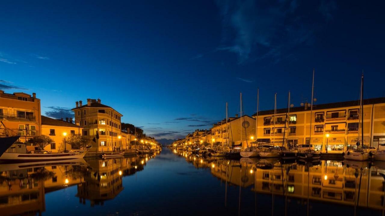 Appartamento Perco Riva Dandolo Градо Экстерьер фото